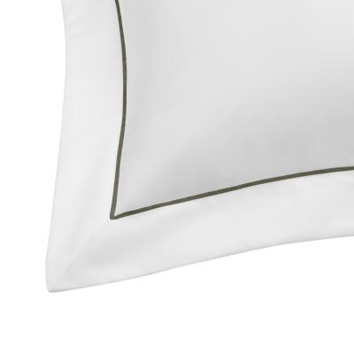 Wolf & Badger Green / White Heritage Standard Oxford Pillowcase- White With Canopy Green Trim | London & Avalon
