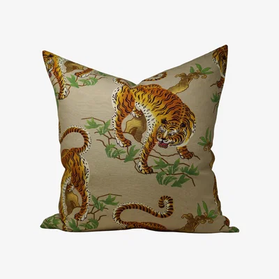 Wolf & Badger Brown Alioth Pillow Cover Post House