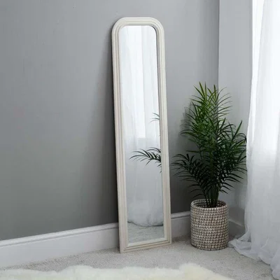 Woods Furniture Richmond Leaner Mirror White