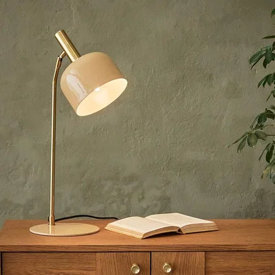 Atkin & Thyme Emma Table Lamp In Latte
