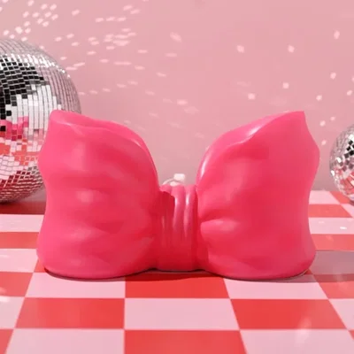 Dunelm The Feel Good Club Hot Pink Bow Shaped USB Lamp