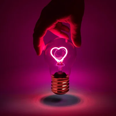 Dunelm Cordless Rechargeable Heart Lightbulb Shaped Night Light Pink
