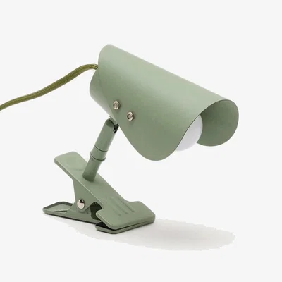 Kave Home Jula small lamp with clamp in green metal