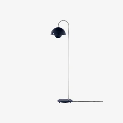 Made in Design Flowerpot VP12 Floor lamp metal blue / Verner Panton, 1969 - &tradition