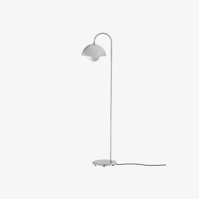 Made in Design Flowerpot VP12 Floor lamp metal silver / Verner Panton, 1969 - &tradition