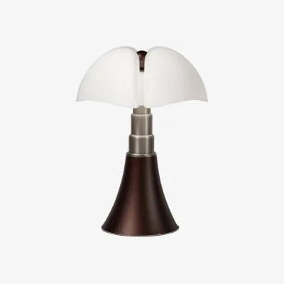 Made in Design Pipistrello Medium LED Table lamp plastic material brown / H 50 to 62 cm - Gae Aulenti, 1965 - Martinelli Luce