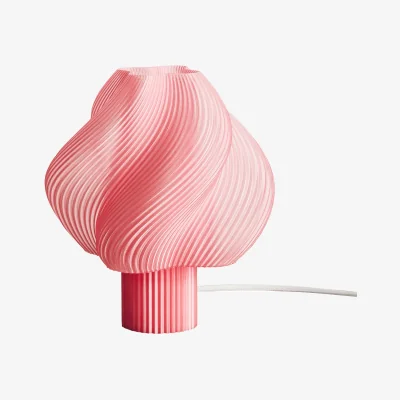 Nordic Nest Crème Atelier Soft Serve table lamp Peach sorbet Regular 26 cm