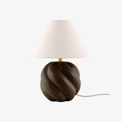 Nordic Nest Globen Lighting Dahlia table lamp Mocha