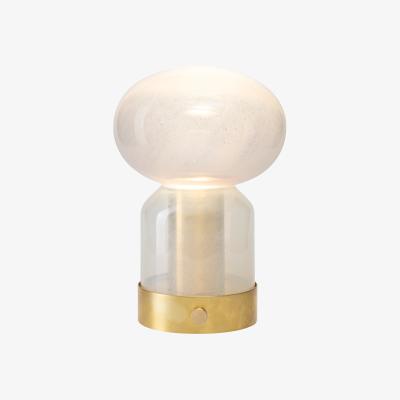 Nordic Nest Örsjö Belysning Essence Misty portable table lamp Brass-glass