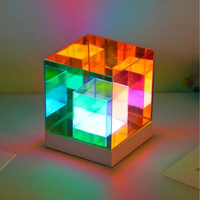 The Range Cube Luminaire Auto-Changing Ambient Light - White