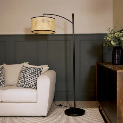 The Range Preto Curved Floor Lamp with Cane Drum Shade - Black