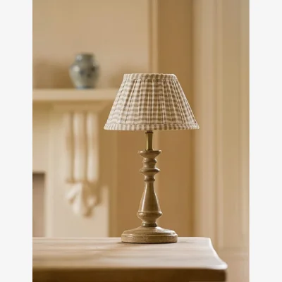 Rose & Grey The Candleford Table Lamp in Chalk