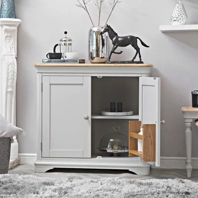 Chiltern Oak Furniture Ashbourne Grey Painted 2 Door Cupboard