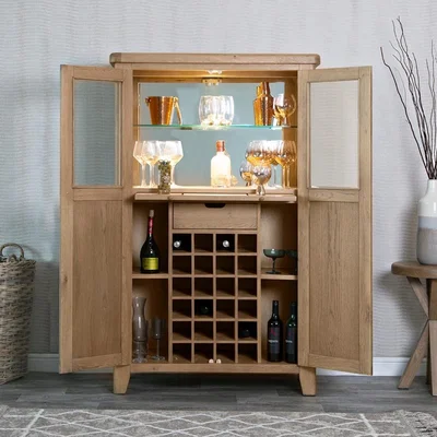 Chiltern Oak Furniture Wessex Smoked Oak Extra Large Tall Drinks Cabinet