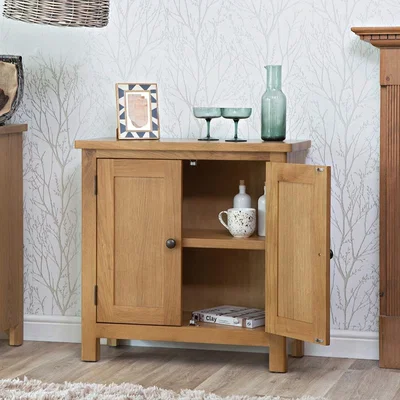 Chiltern Oak Furniture Rutland Oak 2 Door Cupboard