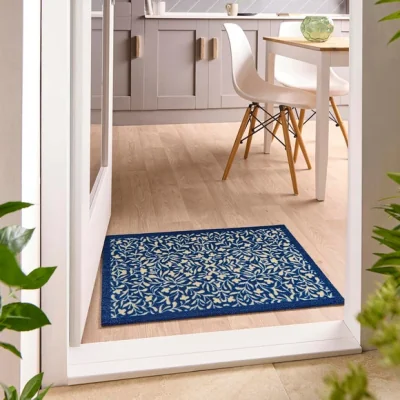 Dunelm Marvel Printed Arts and Crafts Floral Washable Mat