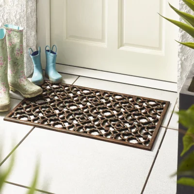Hug Rug Rubber Scraper Cast Iron Effect Doormat
