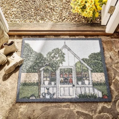 Hug Rug Green House Outdoor Doormat