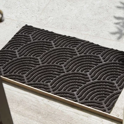 The Rug Seller Dune Waves Scraper Doormats in Dark Brown