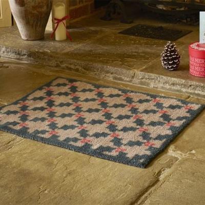 The Rug Seller Christmas Holly Leaf & Berries Doormat in Red Multi
