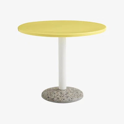 Made in Design Ceramic Outdoor Round table ceramic yellow / Ø 90 cm - Porcelain - Hay