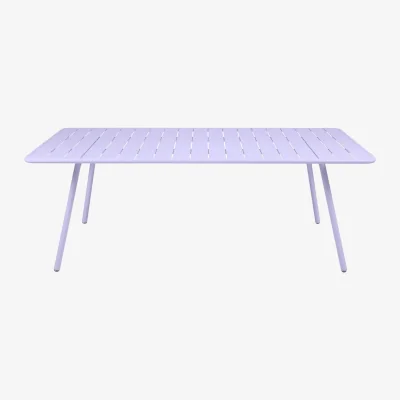 Made in Design Luxembourg Rectangular table metal purple / 8 people - 207 x 100 cm - aluminium - Fermob