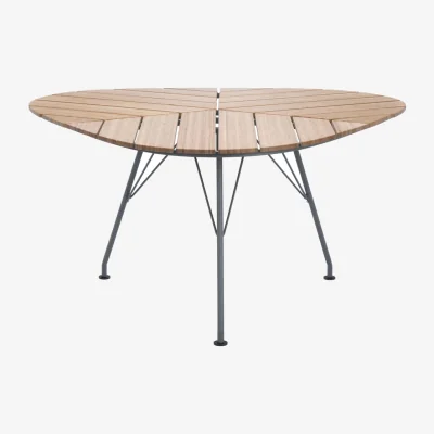 Made in Design Leaf Round table grey natural wood Triangular - 146 x 146 x 146 cm - Houe