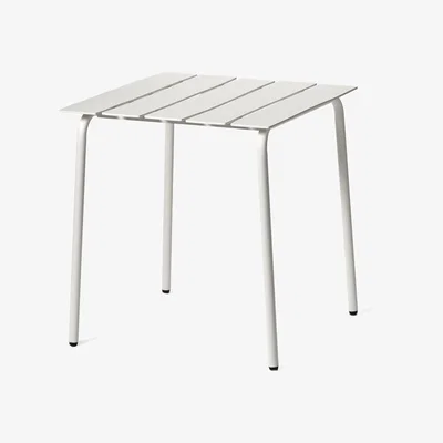 Made in Design Aligned Square table - / By Maarten Baas - 70 x 70 cm / Aluminium by valerie objects White