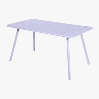 Made in Design Luxembourg Rectangular table metal purple / 6 people - 143 x 80 cm - aluminium - Fermob