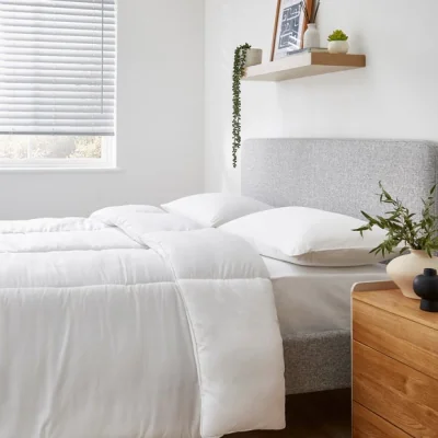 Dunelm Hotel Supersoft Check 9 Tog Duvet