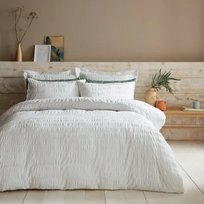 Dunelm Aria Seersucker White 100% Cotton Duvet and Pillowcase Set White