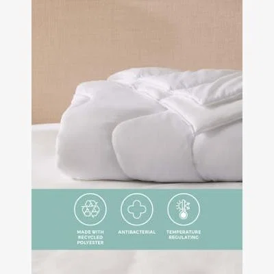 Marks & Spencer M&S Fresh & Cool 4.5 Tog Duvet - DBL - White, White