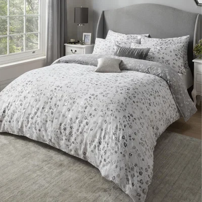 The Range Delilah Silver Animal Print Reversible Duvet set - Silver / Superking