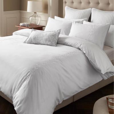The Range Alice Embroidered Trailing Leaf Pattern Duvet Set - White / King