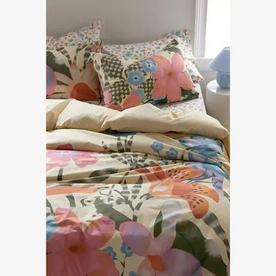 Urban Outfitters Wonderland Floral Duvet Set Single at Urban Outfitters