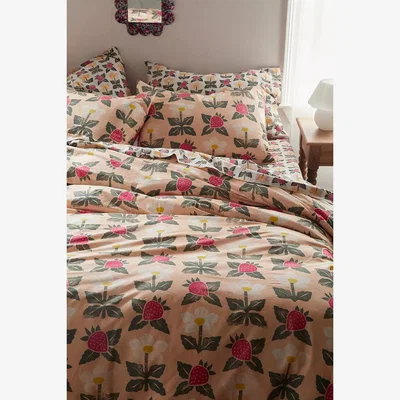 Urban Outfitters Strawberry Stamp Duvet Set - Pink King at Urban Outfitters