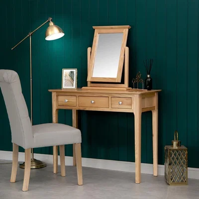 Chiltern Oak Furniture Bergen Oak Dressing Table