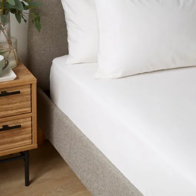 Dunelm Plain Dye 100% Cotton Fitted Sheet