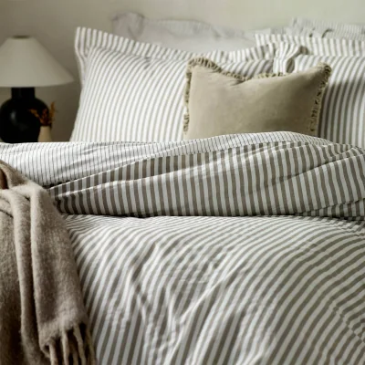 French Bedroom Petit Breton Bedlinen Set in Mole Brown (King Set)