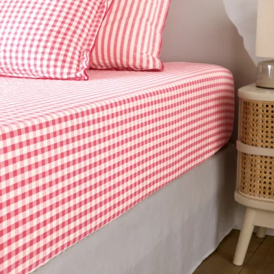 La Redoute Cottage Raspberry Cotton Seersucker 30cm Fitted Sheet