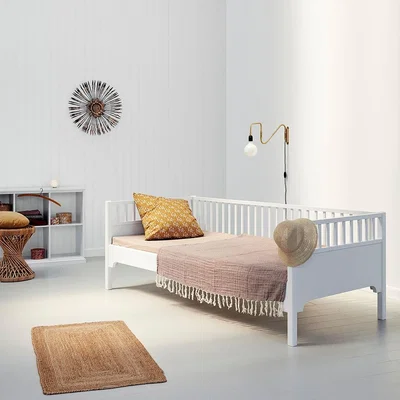 Cuckooland Oliver Furniture Luxury Seaside Classic Day Bed in White