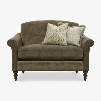 Barker and Stonehouse English Heritage Clover Cuddler with Pre Set Scatters Fabric | Barker & Stonehouse