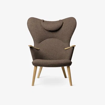 The Conran Shop CH78 Mama Bear Chair with Pillow in Fiord 271 & Oak