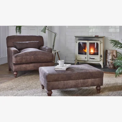 Darlings of Chelsea Galloway Gents Chair