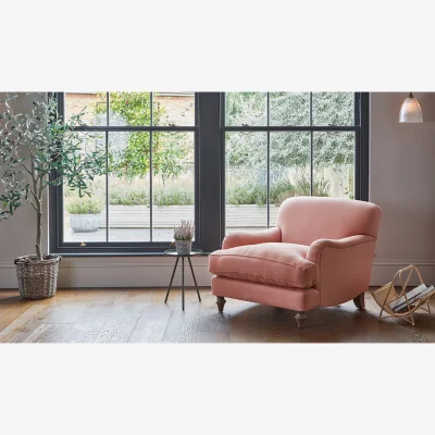 Darlings of Chelsea Evelyn Chair