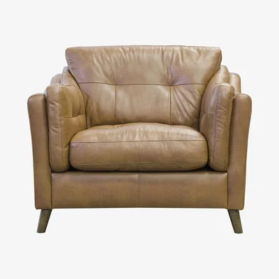 Knees Xavier Standard Chair