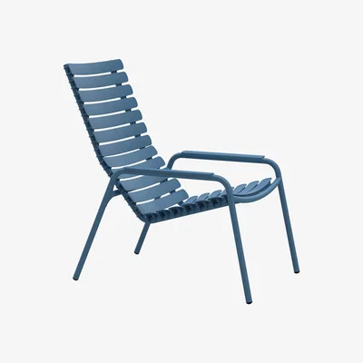 Made in Design ReCLIPS Lounge armchair - / Metal armrests - Recycled plastic by Houe Blue