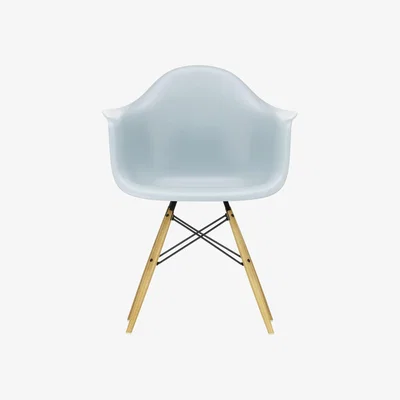 Made in Design DAW - Eames Plastic Armchair Armchair - / (1950) - Light wood legs by Vitra Blue/Grey