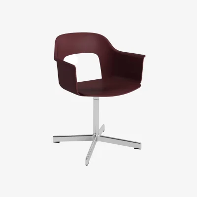 Made in Design Layout 231 Swivel armchair plastic material red / Recycled - Hay