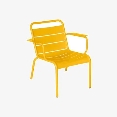 Made in Design Luxembourg Stackable low armchair metal yellow / Low seat - Fermob